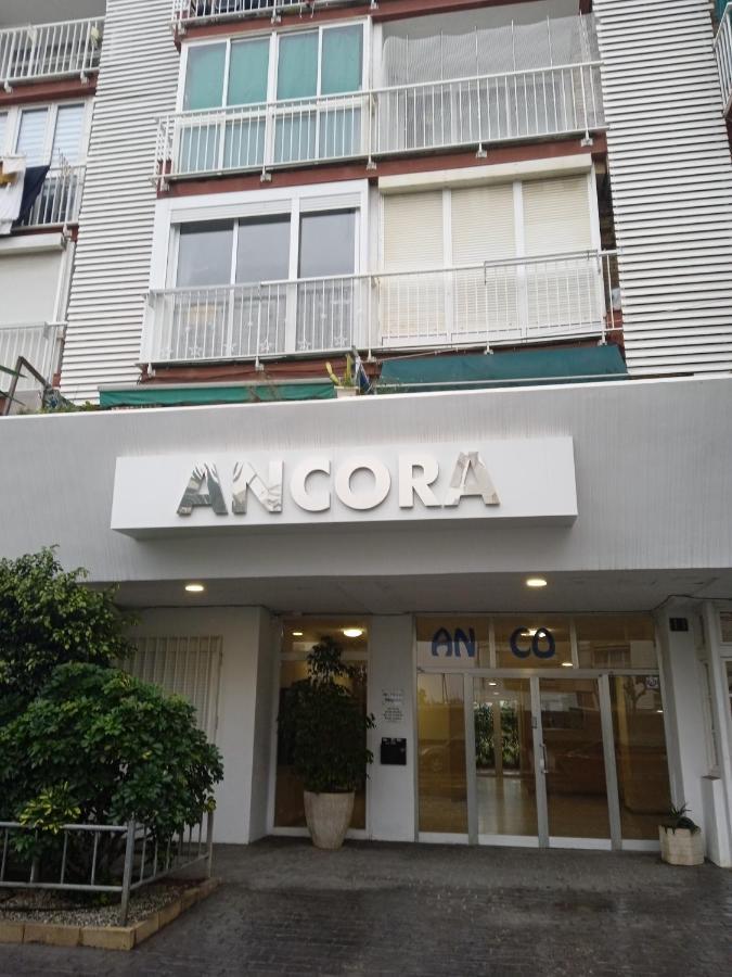 R&G Pineda Apartamento La Pineda Luaran gambar