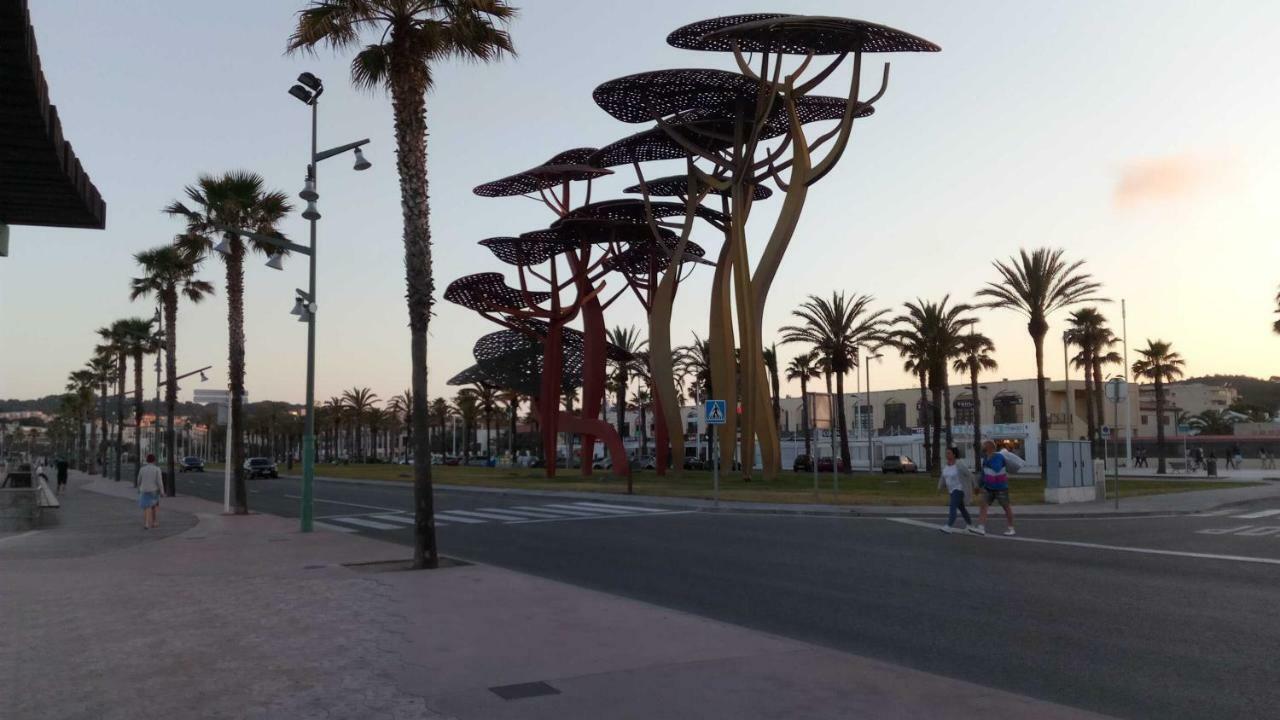 R&G Pineda Apartamento La Pineda Luaran gambar